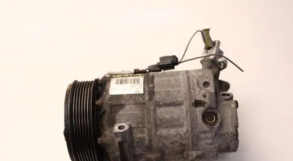 Renault Trafic II (X83) Air conditioning (A/C) compressor (pump) H8200385478