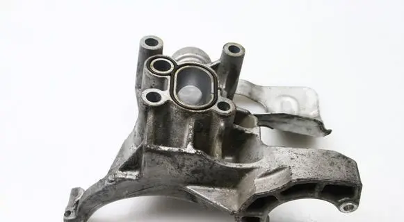 Volkswagen Amarok A/C compressor mount bracket 059145169CJ