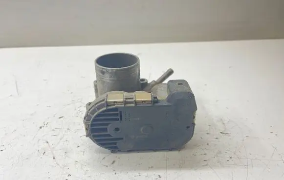 Volkswagen Lupo Throttle valve 030133062