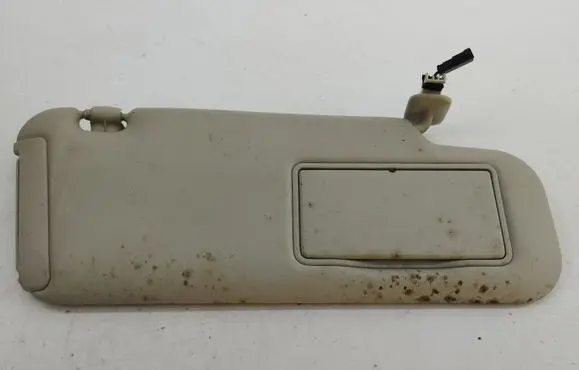 Mazda CX-7 Sun visor
