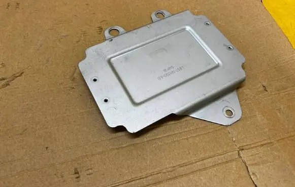 Ford Explorer VI Other exterior part LB5T19H320AB