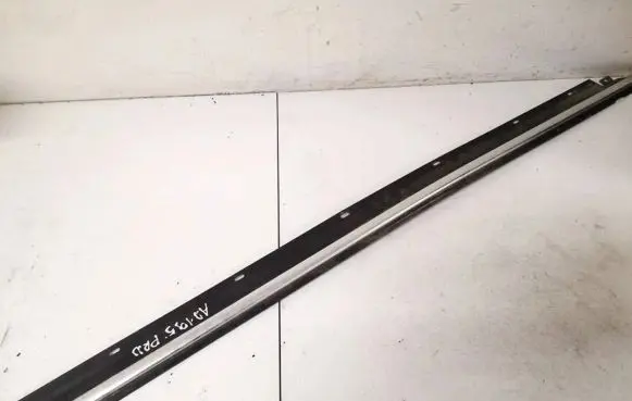 Audi A6 S6 C5 4B Front door glass trim molding 