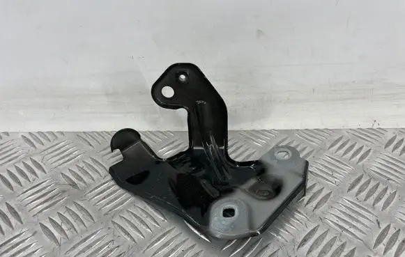 BMW iX2 (U10) Fender mounting bracket 9629558 28174 28124