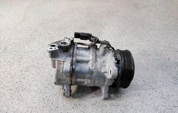 BMW 3 G20 G21 Air conditioning (A/C) compressor (pump) 699408219 6994082