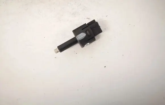 Mitsubishi Pajero Brake pedal sensor switch