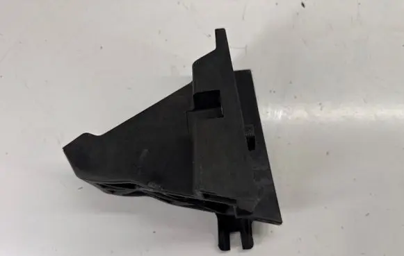 BMW 2 F44 Front bumper mounting bracket 51117490124 7490124
