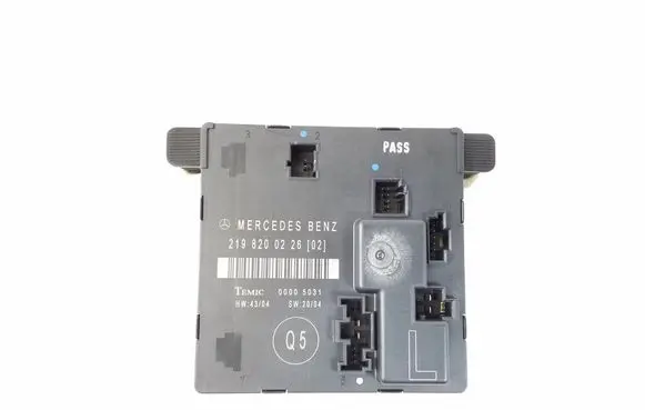 Mercedes-Benz CLS C219 Door control unit/module A2198200226