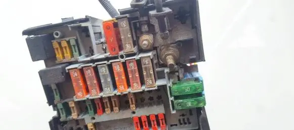 Peugeot 206 Fuse box set 9641853880 9628024480