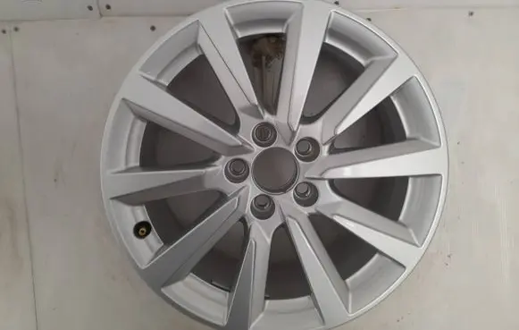 Audi A1 R16 alloy rim 82A601025C