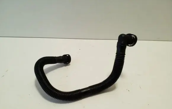 Volkswagen Eos Breather/breather pipe/hose 06F103235