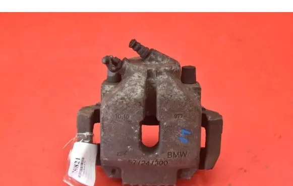 BMW X3 E83 Front brake caliper