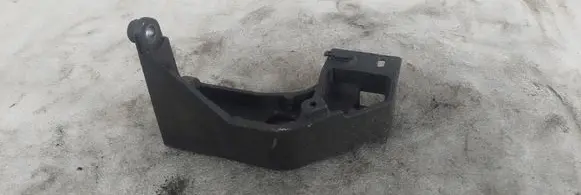 Renault Laguna II Engine mounting bracket 8200443154