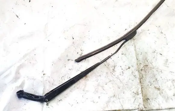 Honda CR-V Front wiper blade arm 8522102120b 85221-02120-b