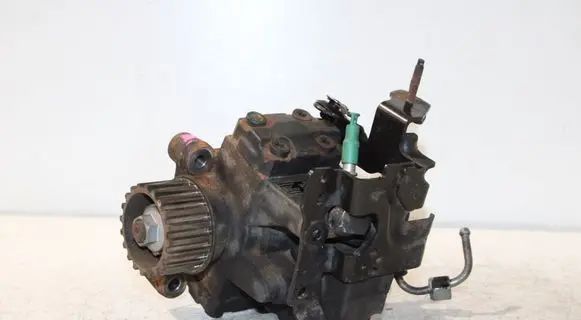 Renault Megane IV Fuel injection high pressure pump A2C53351931 H8201100115