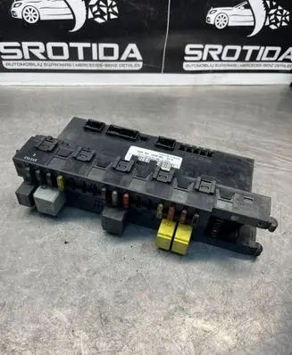 Mercedes-Benz C W203 Fuse module 0025457801 5DK00797400