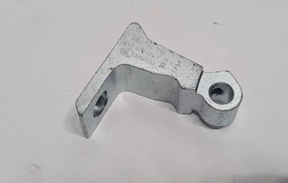 Volkswagen ID.3 Front door upper hinge 8X0831404F A047058