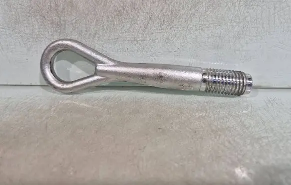 Nissan Qashqai Towing hook eye