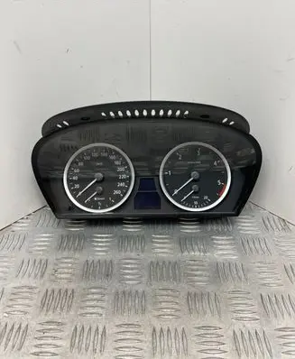 BMW 5 E60 E61 Speedometer (instrument cluster) 6971576