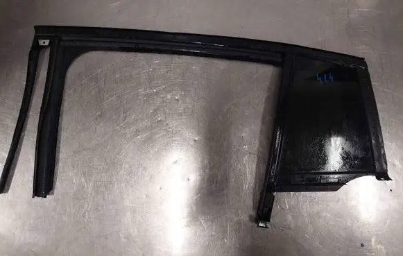Ford Focus Rear side window 43R004523