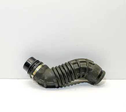Maserati Ghibli Air intake duct part 670003848