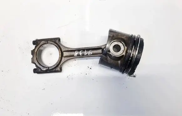 Volvo S60 Piston with connecting rod
