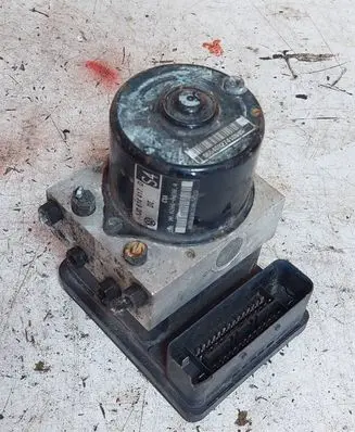 Volkswagen Golf VI ABS Pump 10020600384 A2020600382 1J0614417D