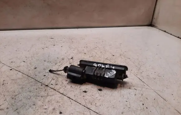 Volkswagen Golf IV Number plate light