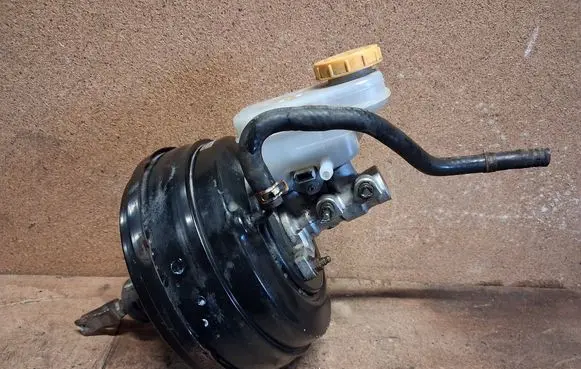 Subaru Forester SJ Brake booster T0K1C0 38ZG215T