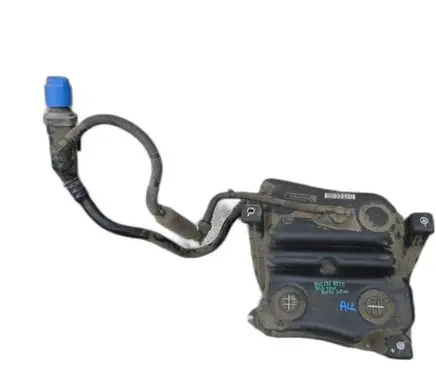 Volkswagen PASSAT B8 AdBlue liquid reservoir 