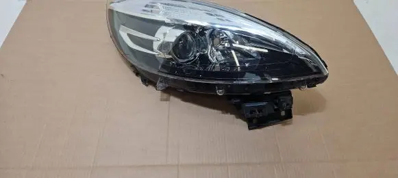 Renault Scenic III - Grand scenic III Headlight/headlamp 260106928R