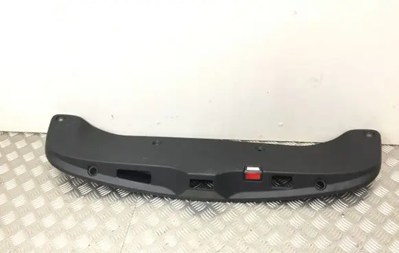 Mercedes-Benz E W238 Tailgate trim A2387500300 A2387500400