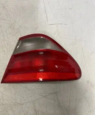 Mercedes-Benz CLK A208 C208 Rear/tail lights 147860