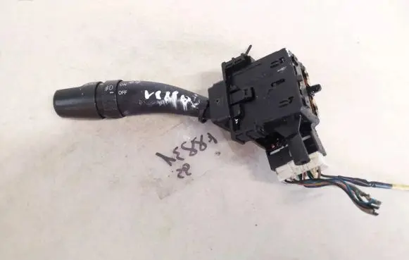 Hyundai Sonata Indicator stalk 3613m0