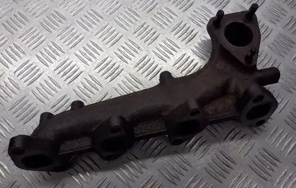 Toyota Corolla E110 Exhaust manifold