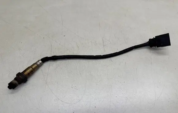Audi A4 S4 B8 8K Lambda probe sensor 8K0906202C