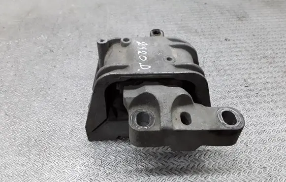 Seat Altea XL Gearbox mount 1K0199262