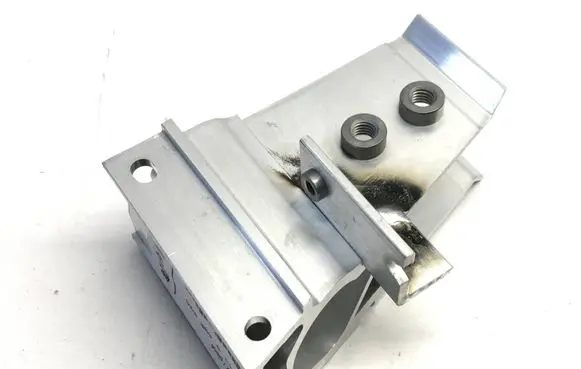 BMW 4 G22 G23 G24 G26 Radiator mount bracket 9498820