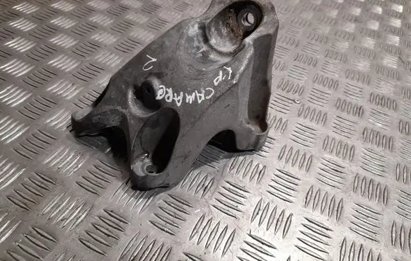 Chevrolet Camaro Engine mounting bracket 23104516
