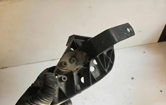 Audi A6 S6 C5 4B Fog light bracket 4B0941705B