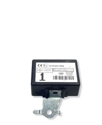 Toyota Yaris Door control unit/module 897410D080 10R0311005