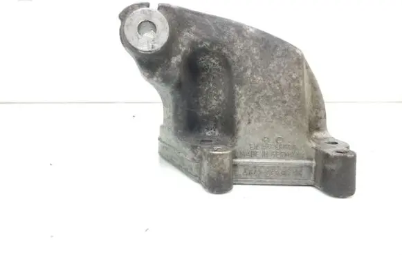Mercedes-Benz ML W164 Engine mounting bracket A6422230304