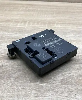 Mercedes-Benz E W211 Door control unit/module 2198203426 00005032