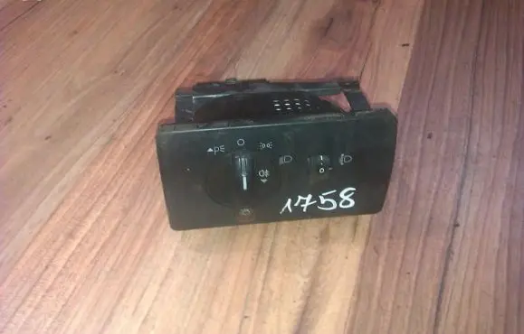 Ford Mondeo Mk III Light switch 1S7T13A024CB