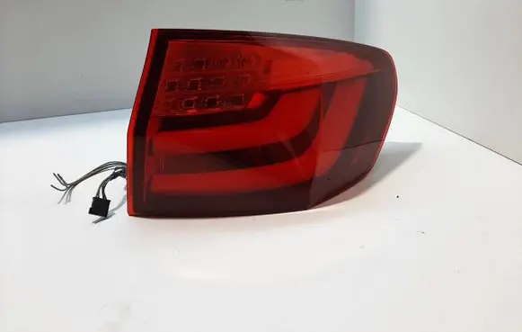 BMW 5 F10 F11 Rear/tail lights 044382