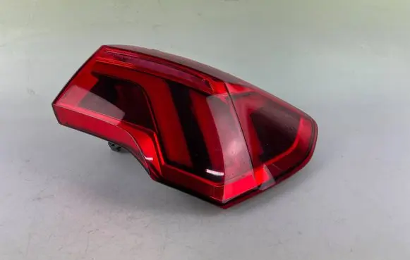 Rear/tail lights