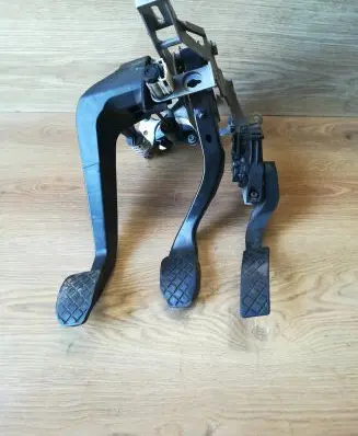 Audi A4 S4 B6 8E 8H Pedal assembly 8E1721117A