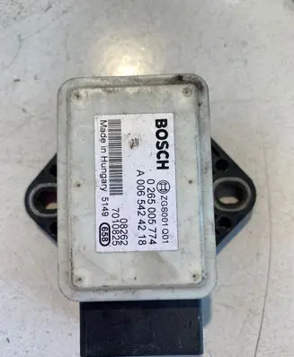 Mercedes-Benz Sprinter W906 ESP acceleration yaw rate sensor A0065424218 7010825 0265005774