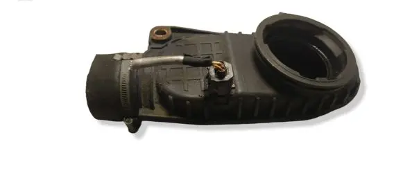 Land Rover Discovery 3 - LR3 Intercooler hose/pipe 6H226K863AA