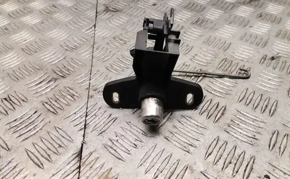 Opel Astra G Tailgate opening switch 