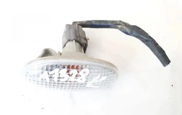 Mazda 3 I Front fender indicator light 010635